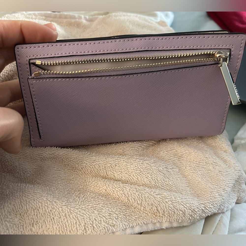 NWOT Kate Spade Wallet Brand New Condition - Picture 7 of 16
